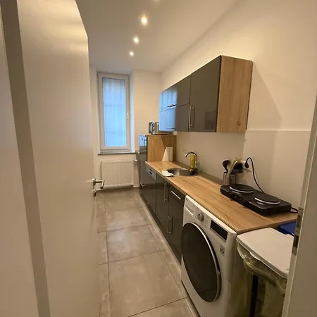 בית אירוח Schoenes Zimmer-3 In Stuttgart-mitte