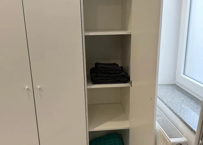 Schoenes Zimmer-3 In Stuttgart-mitte Štutgart