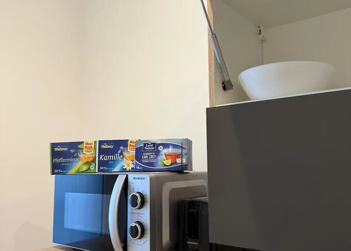 Rum i privatbostad Schoenes Zimmer-3 In Stuttgart-mitte *